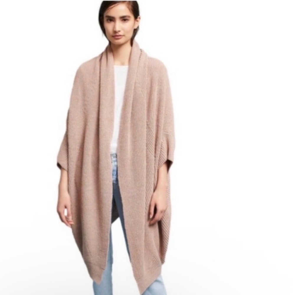 Elegant Women's Tan Poncho
